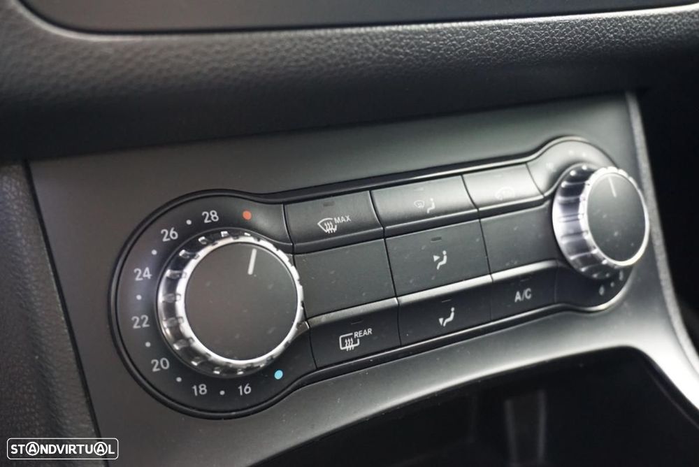 Mercedes-Benz B 180 CDI BlueEFFICIENCY - 22