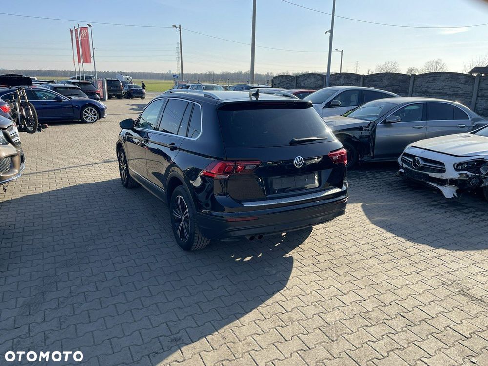 Volkswagen Tiguan 2.0 TSI 4Mot Comfortline DSG - 4