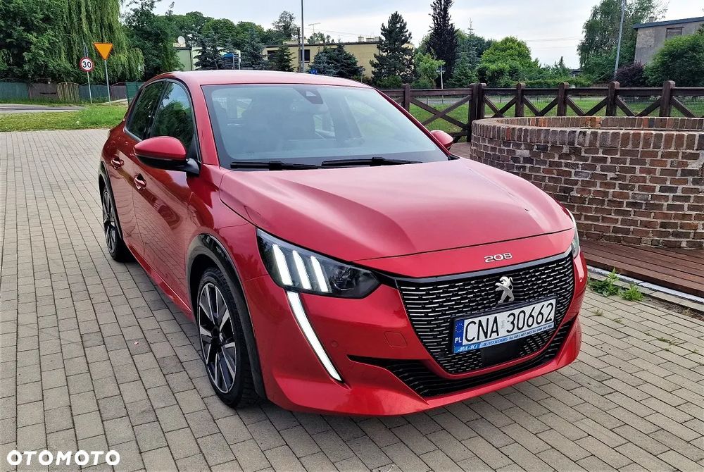 Peugeot 208 1.2 PureTech GT Line S&S - 4