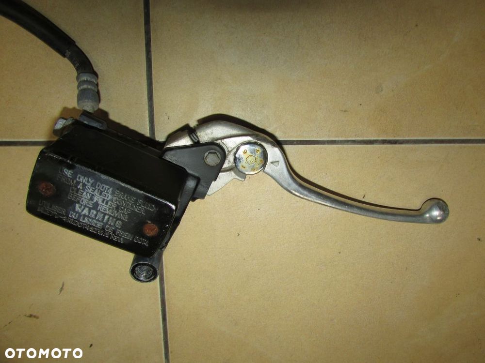 Suzuki GSF 650 Bandit 07-08 pompa hamulcowa przód - 1