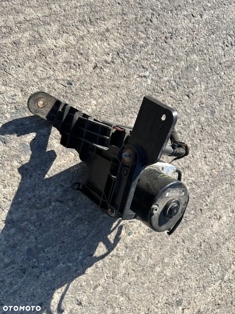 Sterownik pompa ABS Opel Astra III Zafira B 13244860