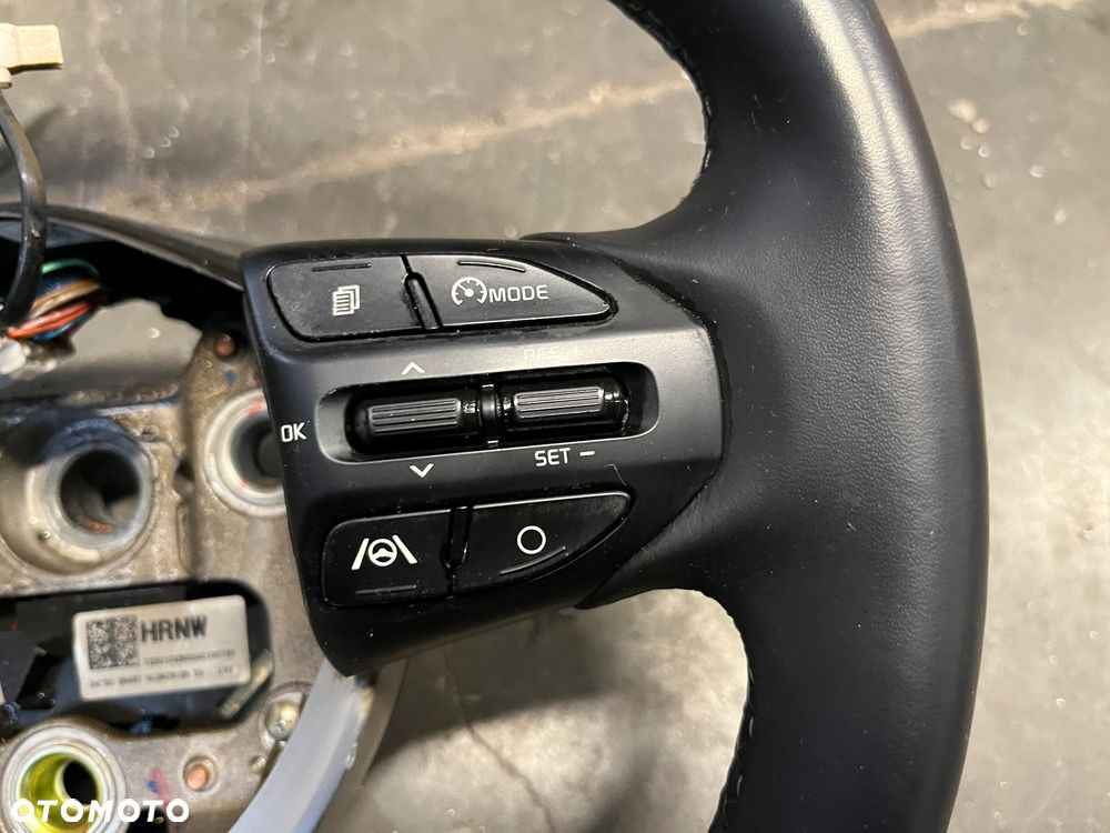 Kierownica skórzana Kia Stonic LIFT - 7