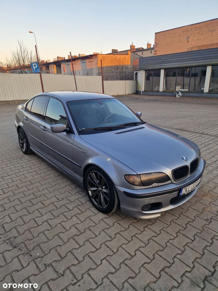 BMW Seria 3 320i - 1