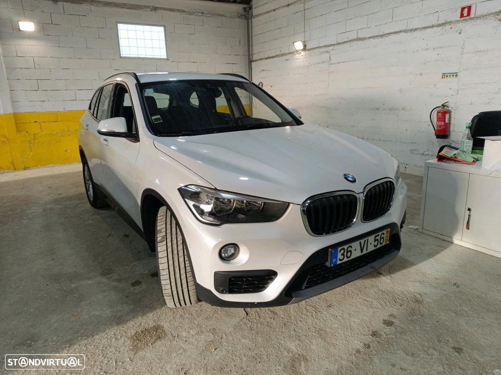 BMW X1 18 d sDrive - 4