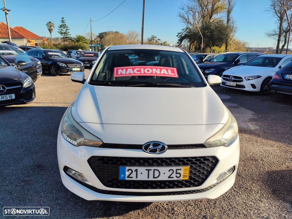 Hyundai i20 1.1 CRDi Comfort - 2