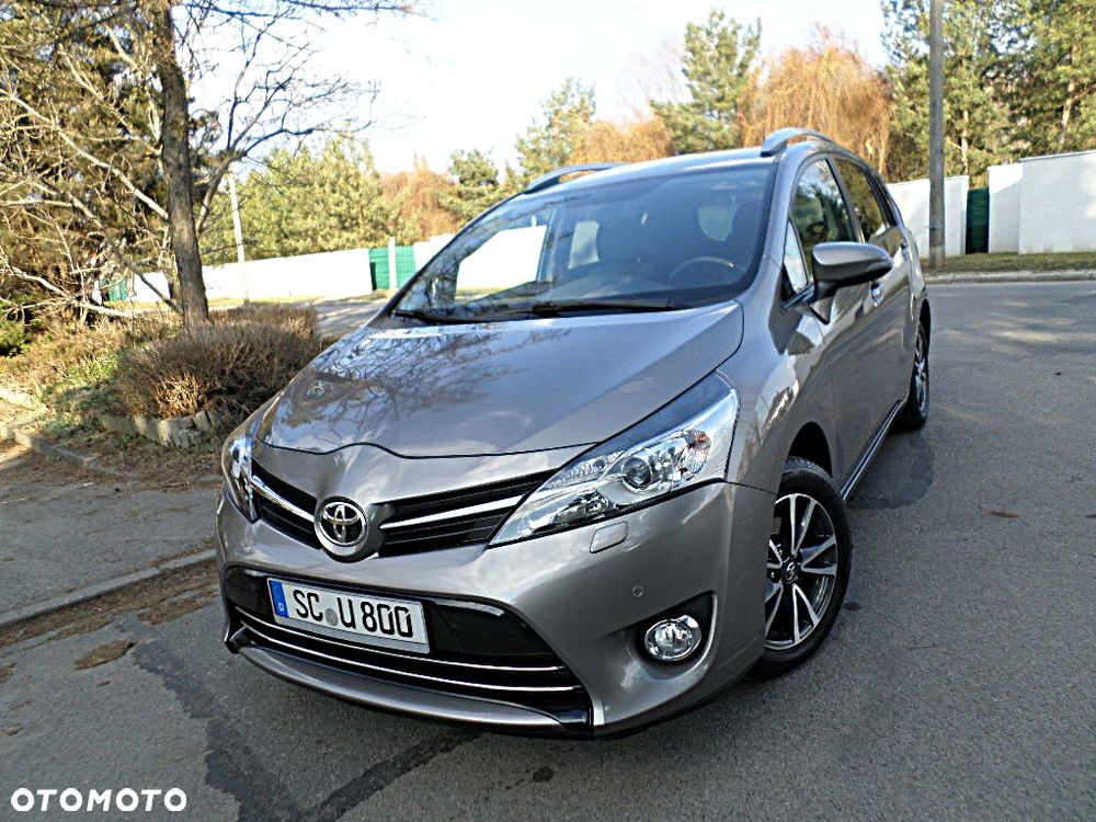Toyota Verso 1.8 7-Sitzer Edition S+ - 2