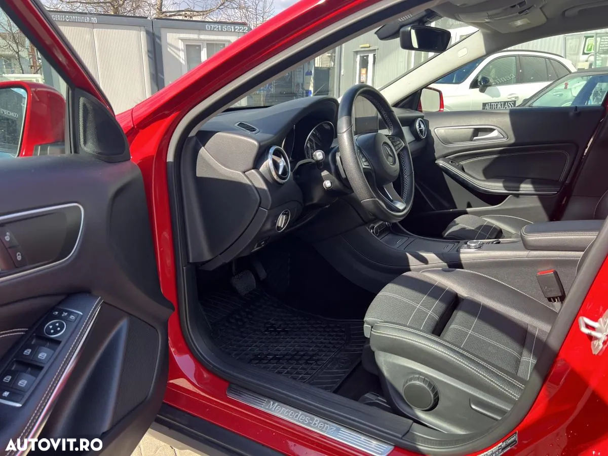 Mercedes-Benz GLA 200 d 4MATIC Aut. - 9