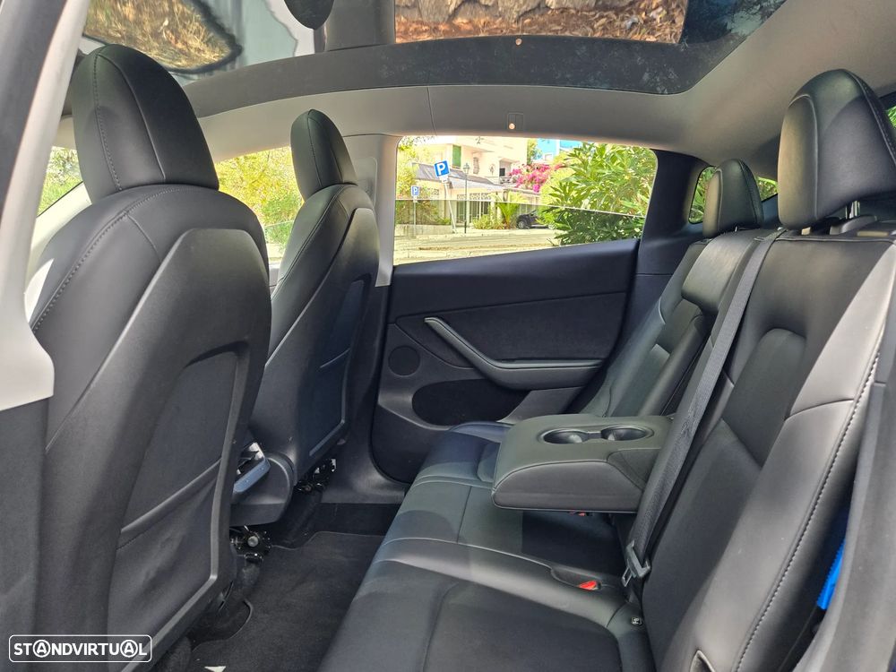 Tesla Model Y Long Range Tração Integral - 19