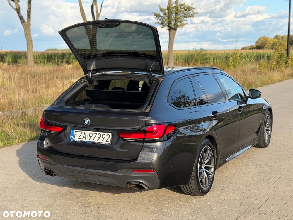 BMW Seria 5 520d M Sport sport - 4