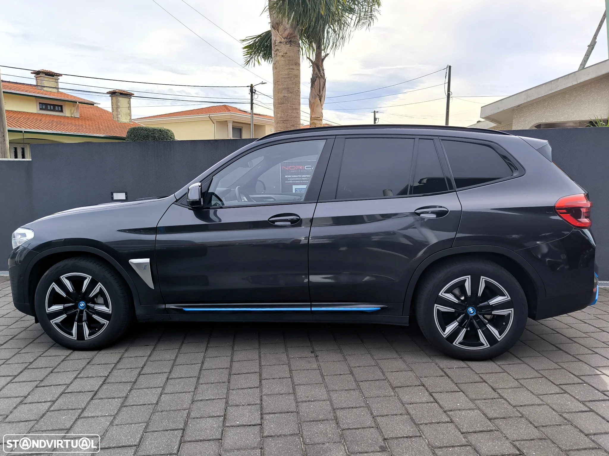 BMW iX3 Inspiring - 10