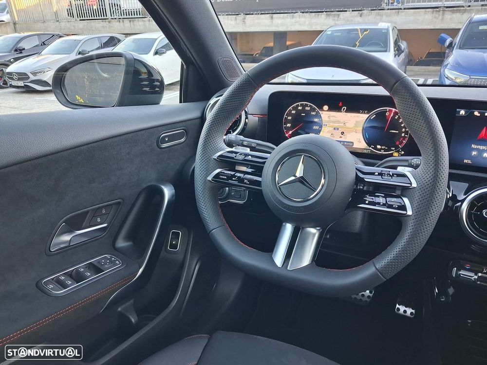 Mercedes-Benz A 250 - 17