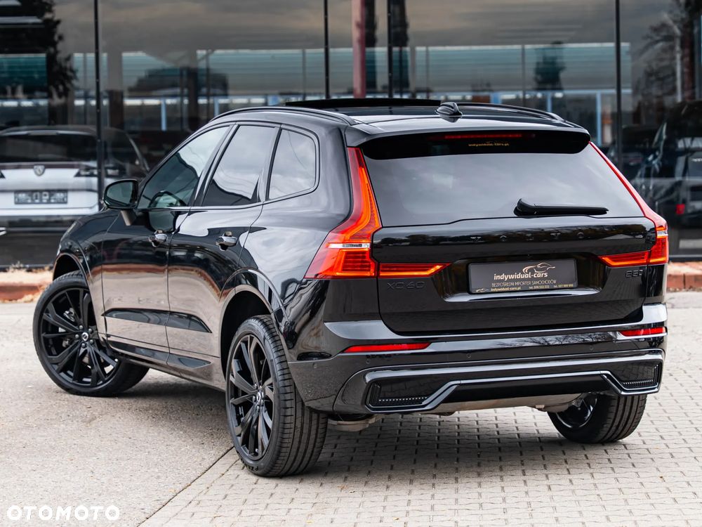 Volvo XC 60 B5 B AWD Plus Dark - 5