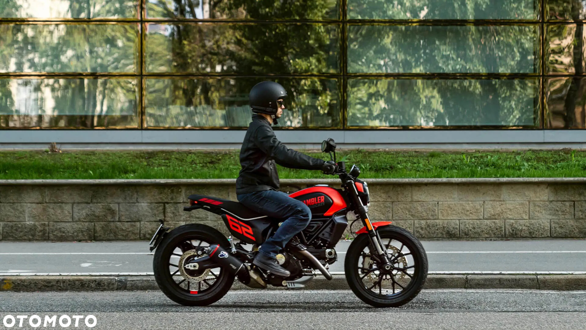 Ducati Scrambler - 14