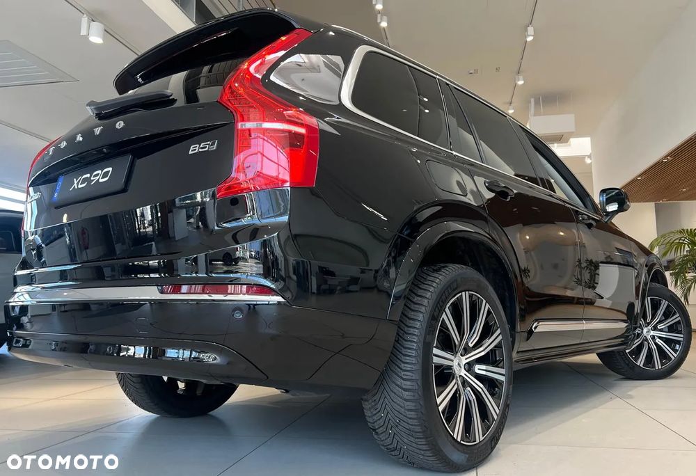Volvo XC 90 - 8