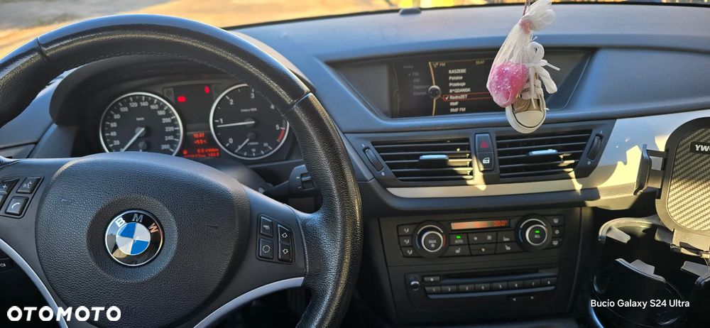 BMW X1 xDrive20d - 10