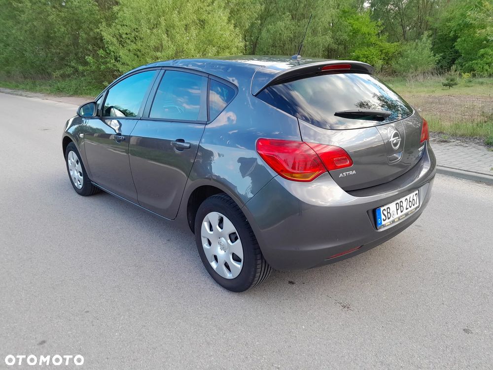 Opel Astra 1.4 - 3