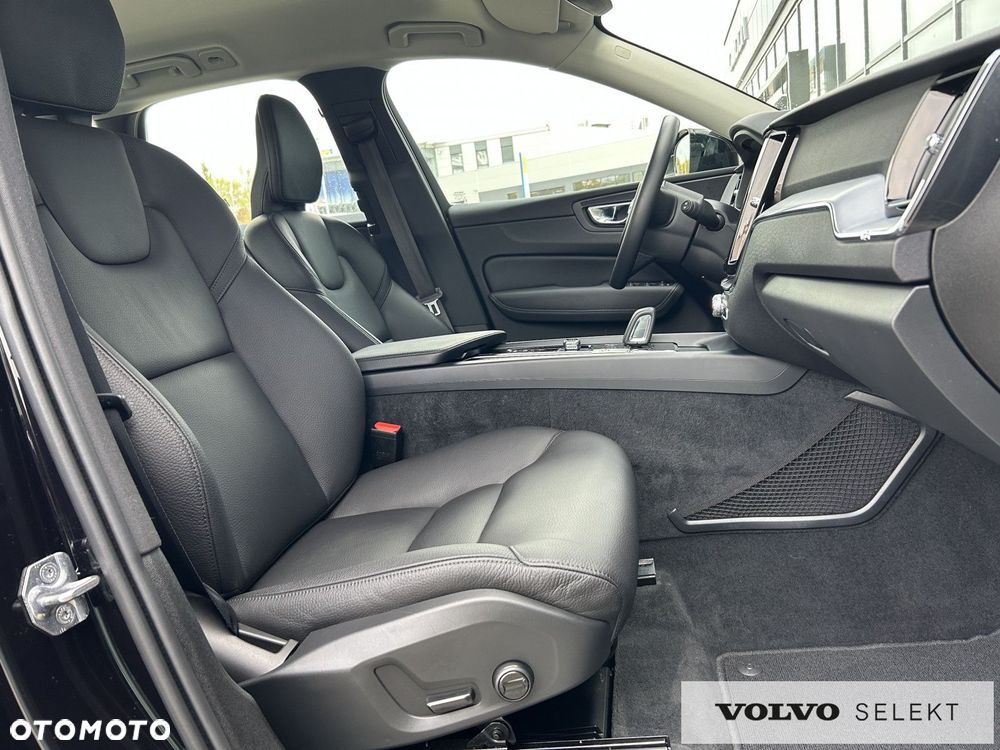 Volvo XC 60 - 25