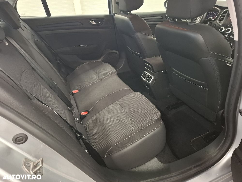 Renault Megane TCe GPF EDC Intens - 12
