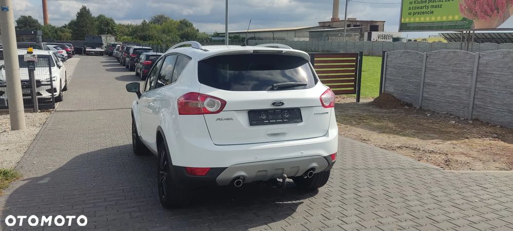 Ford Kuga 2.0 TDCi 4x4 Titanium - 4