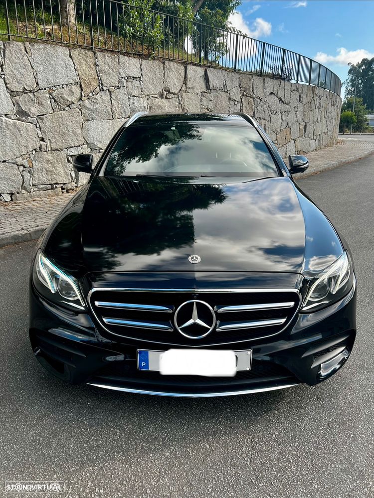Mercedes-Benz E 300 d AMG Line - 2