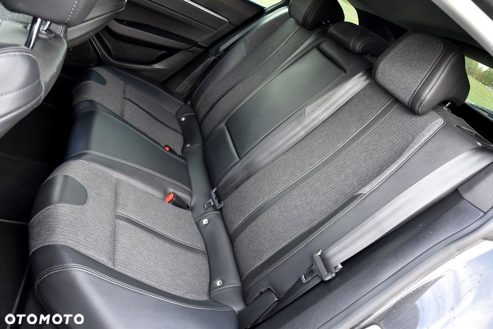 Peugeot 508 1.6 PureTech HYbrid PHEV Allure Pack S&S EAT8 - 24