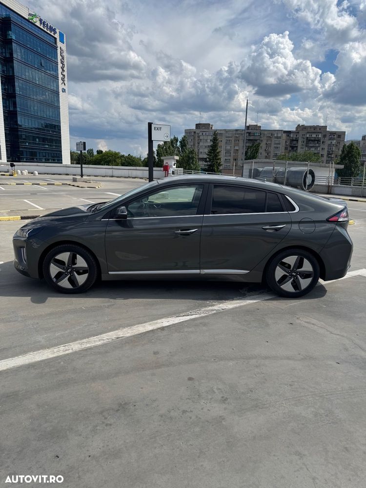 Hyundai IONIQ - 6