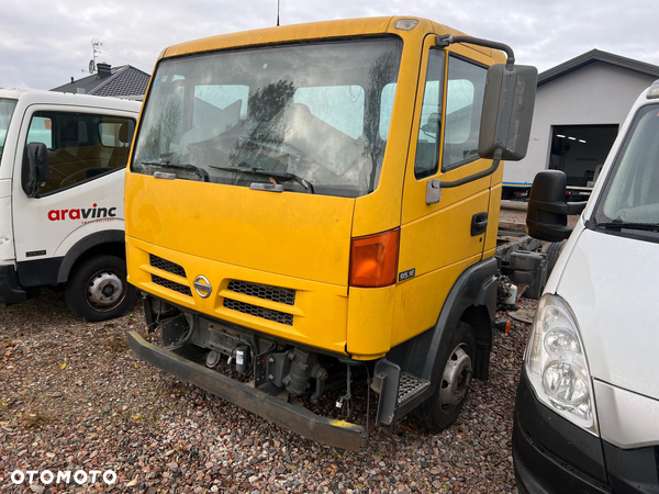 Tylny Most Części Nissan Atleon 95.16 6.0D B6.60 2008 rok