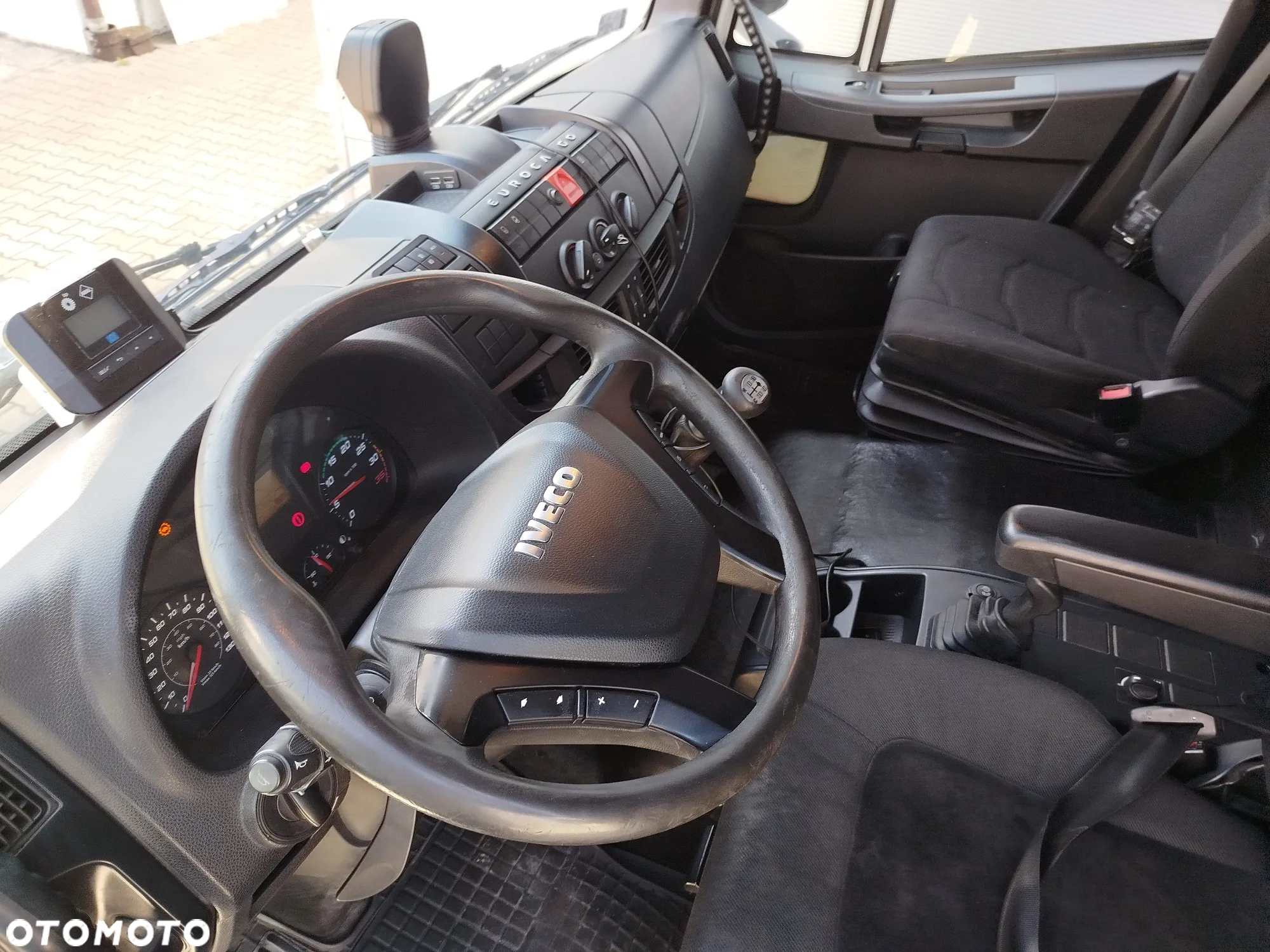 Iveco EUROCARGO ML100E22 + przyczepa TRAMP-TRAIL - 17
