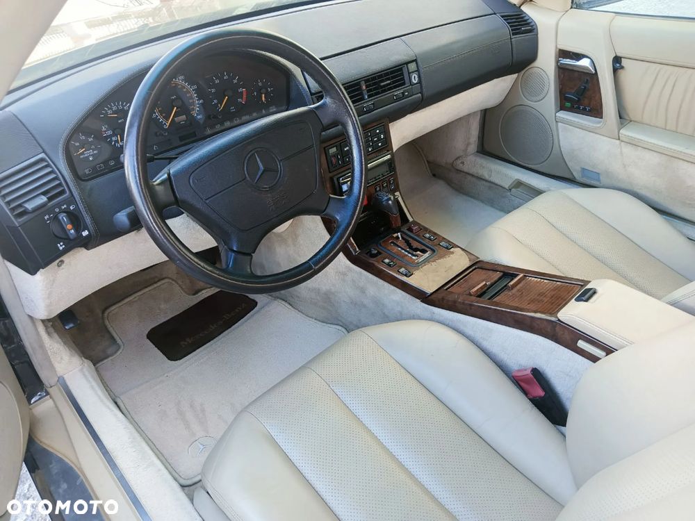 Mercedes-Benz SL - 8