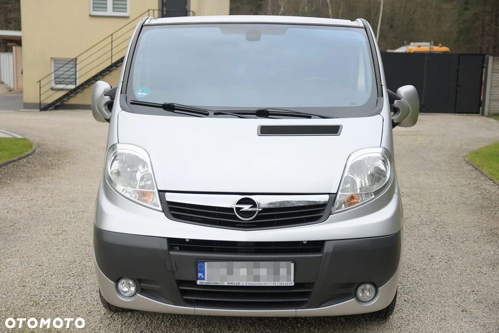 Opel Vivaro - 12