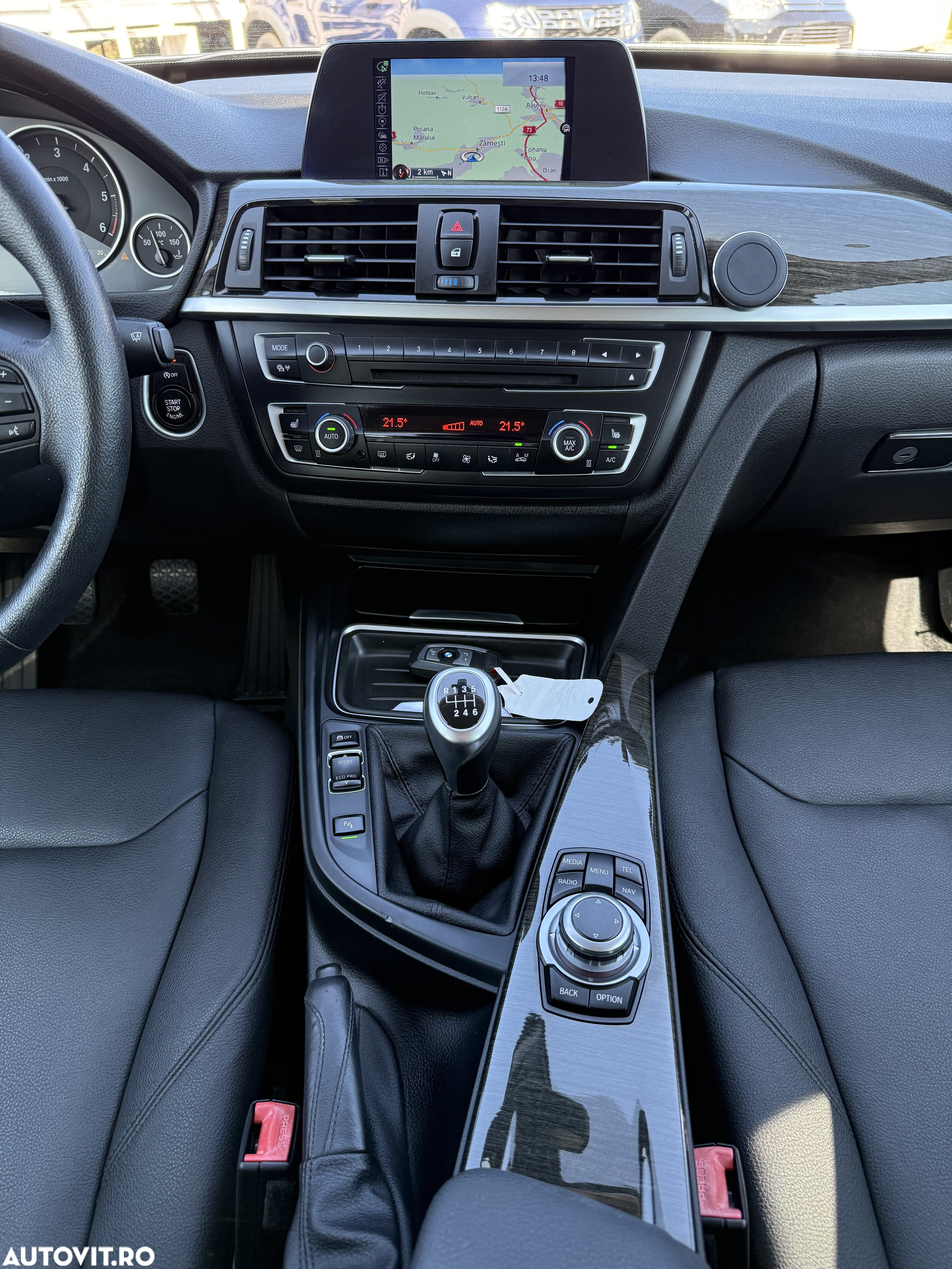 BMW Seria 3 318d GT - 16