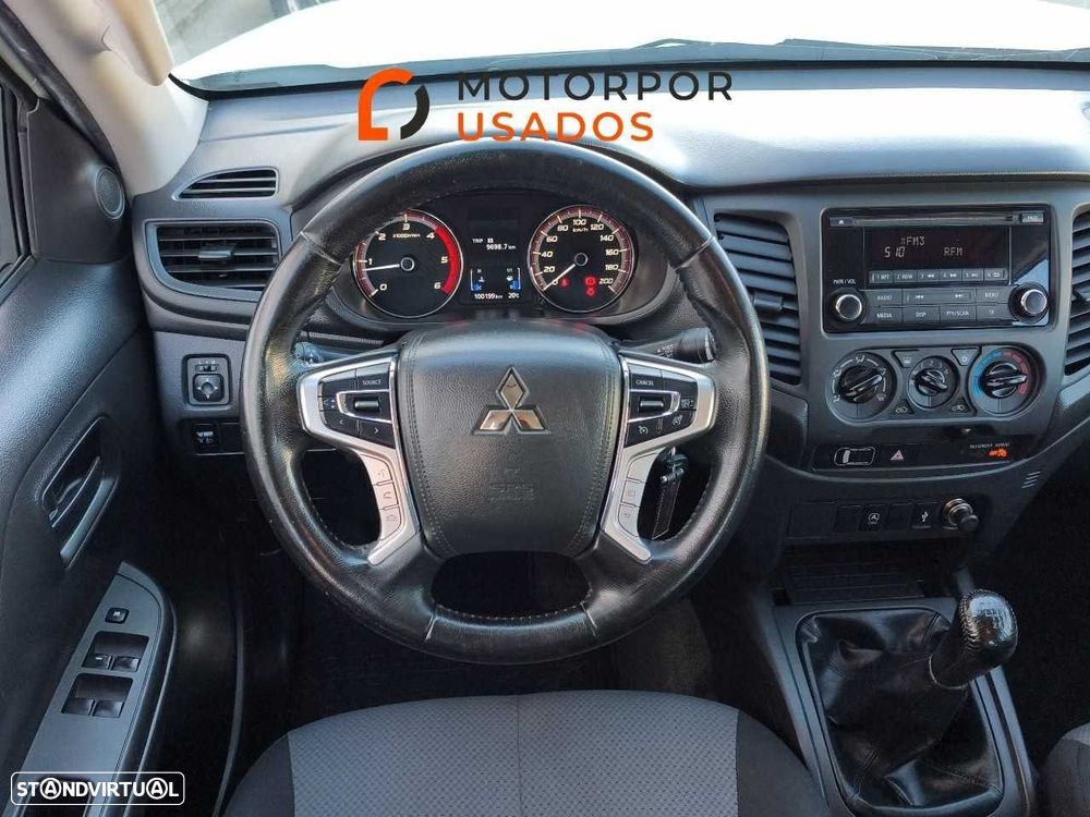 Mitsubishi L200 2.3 DI-D CD Invite 2WD - 14