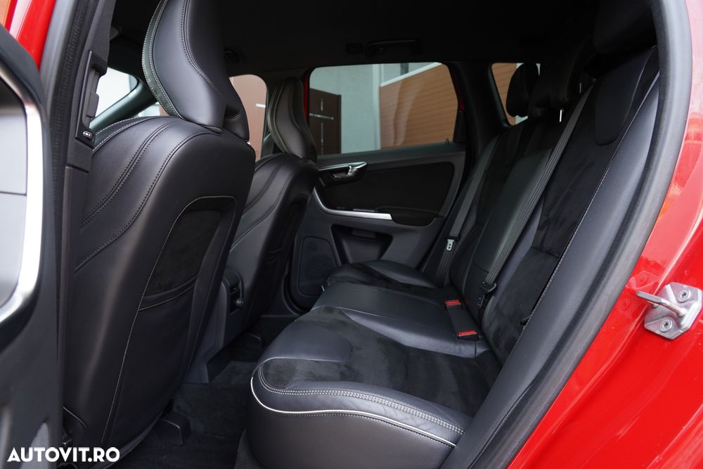 Volvo XC 60 D4 Geartronic RDesign - 14