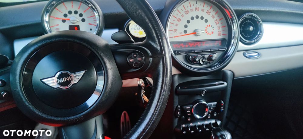 MINI Cooper S - 11
