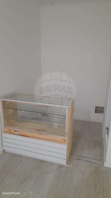 Loja  para arrendamento - Grande imagem: 3/5