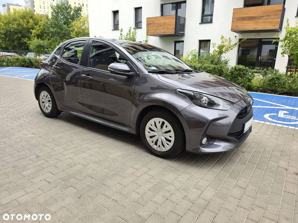 Toyota Yaris 1.5 Comfort - 11