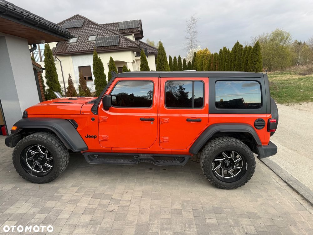 Jeep Wrangler 2.0 T-GDI Hardtop AWD Automatik Sport - 2