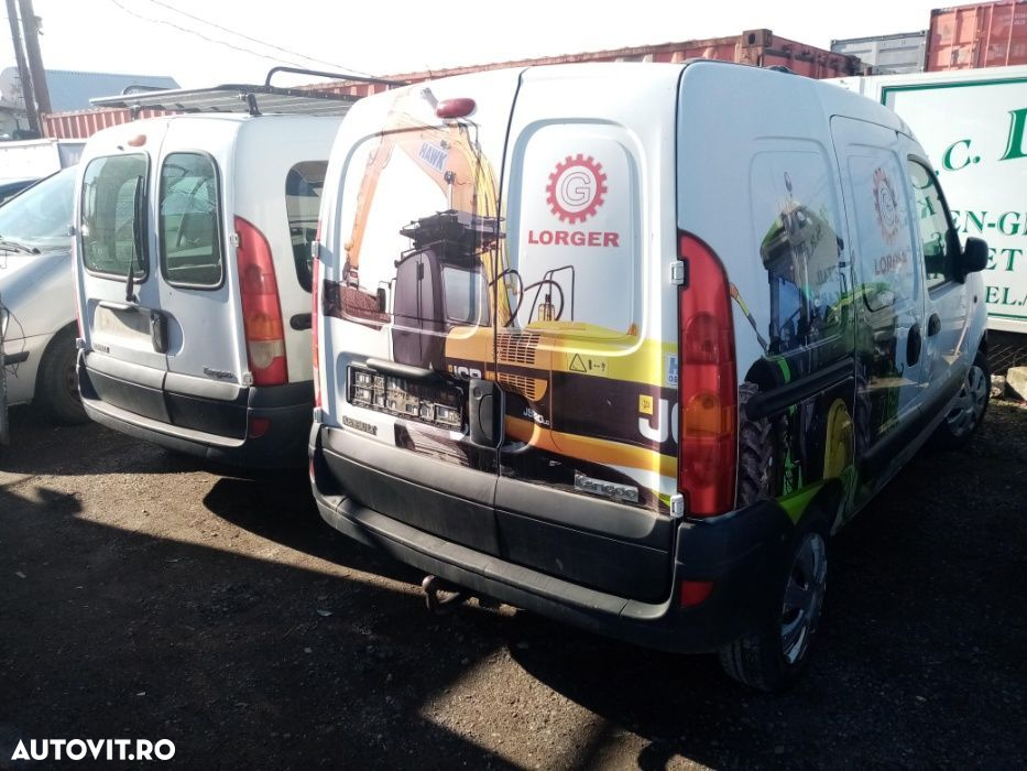 Dezmembrez Renault kangoo 1.5 dci - 2