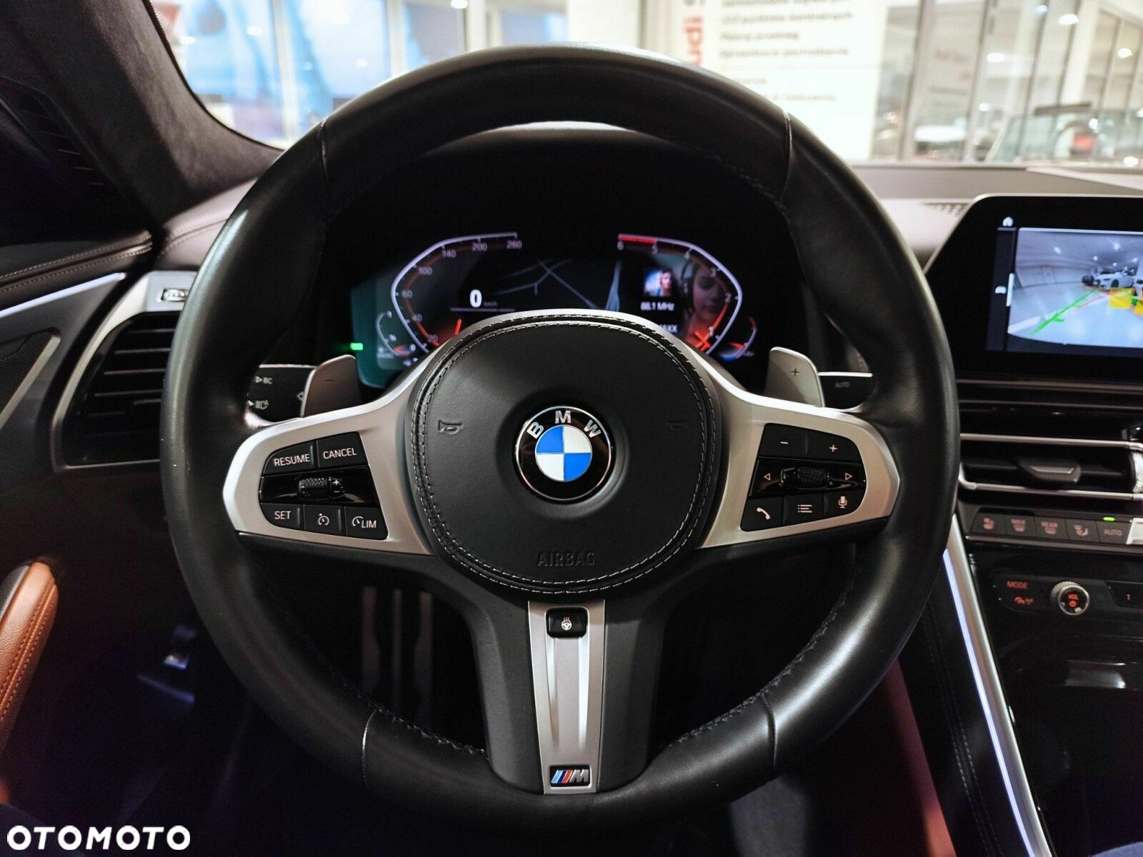 BMW Seria 8 - 15