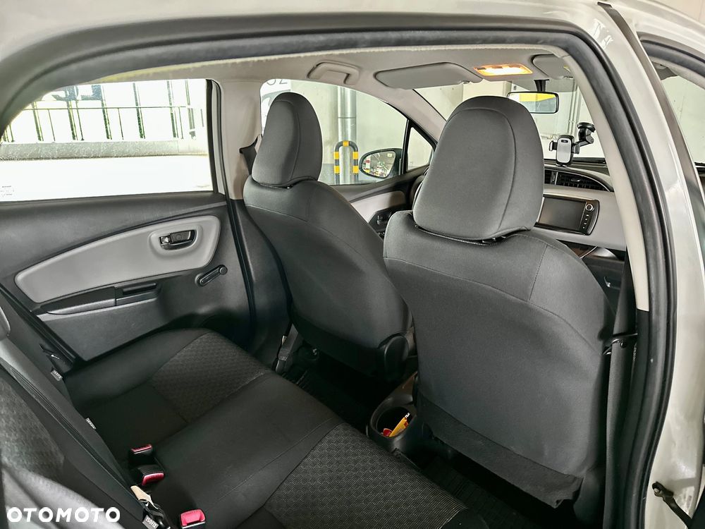Toyota Yaris - 17