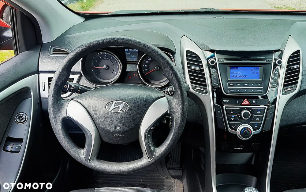 Hyundai i30 blue 1.4 Classic - 8