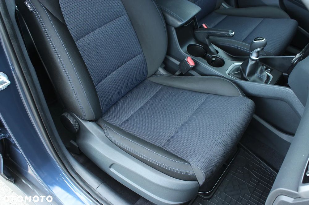 Hyundai Tucson blue 1.7 CRDi 2WD Style - 27