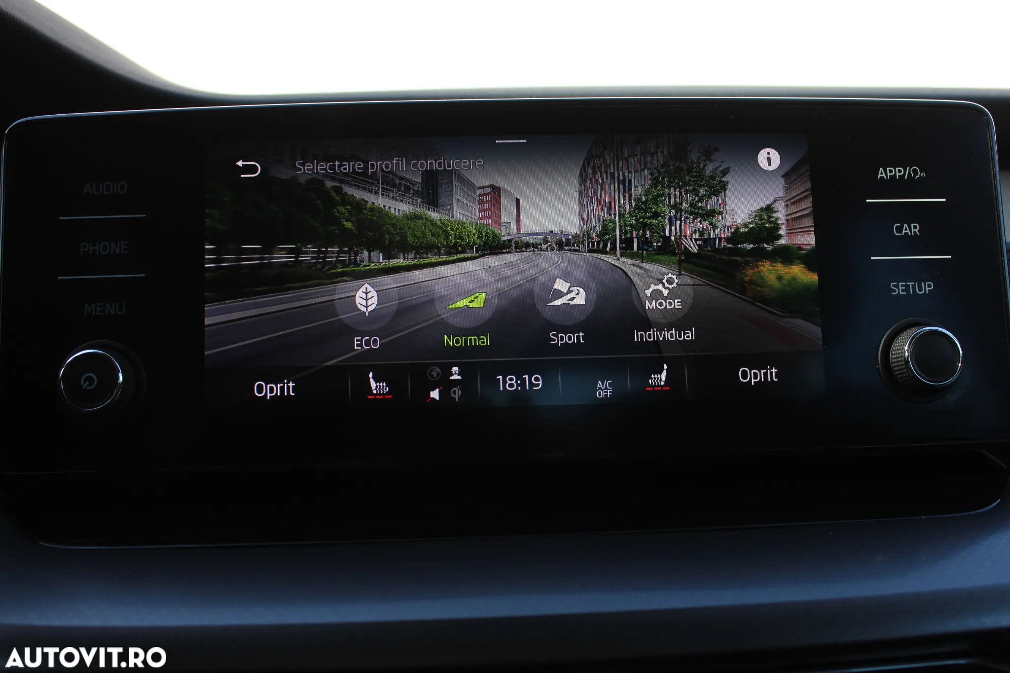 Skoda Octavia 1.5 TSI Ambition - 33