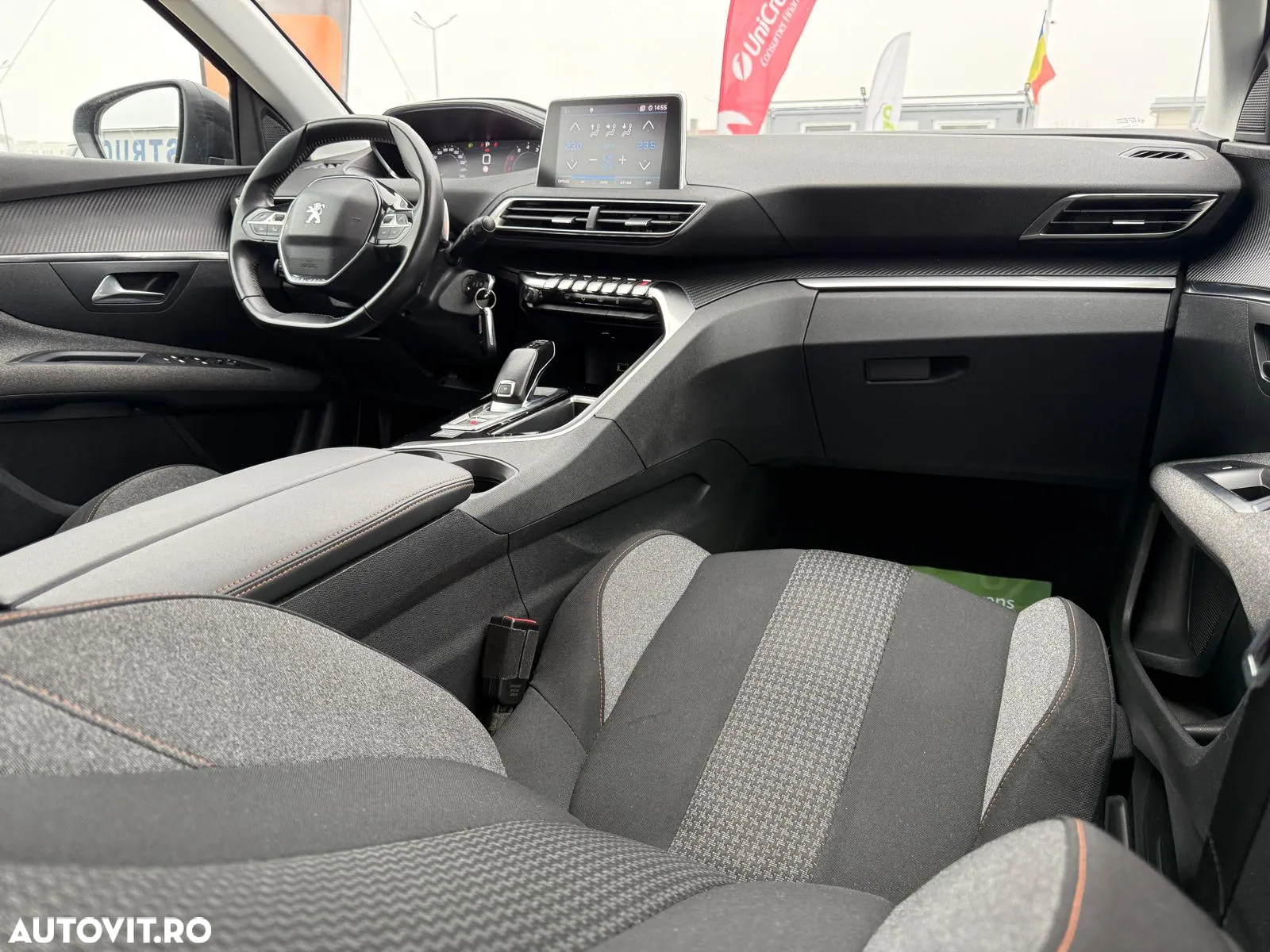 Peugeot 3008 PureTech 130 Stop & Start GPF EAT8 Active Business-Paket - 23