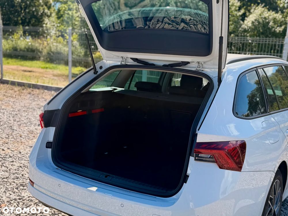 Skoda Octavia 2.0 TDI Ambition DSG - 14