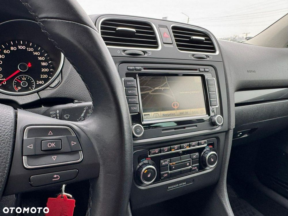 Volkswagen Golf 1.6 Comfortline - 12