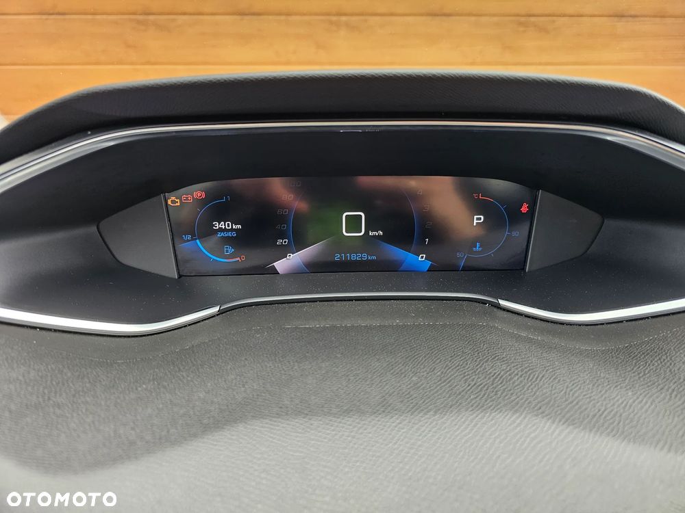 Peugeot 308 1.2 PureTech Active Pack S&S EAT8 - 8