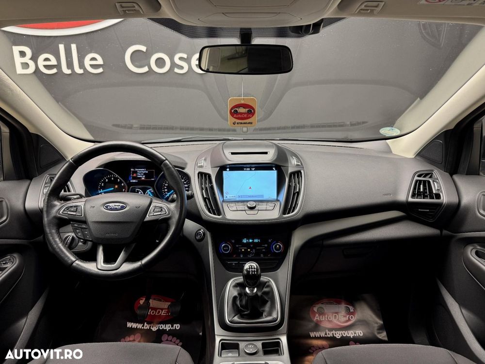 Ford Kuga - 8