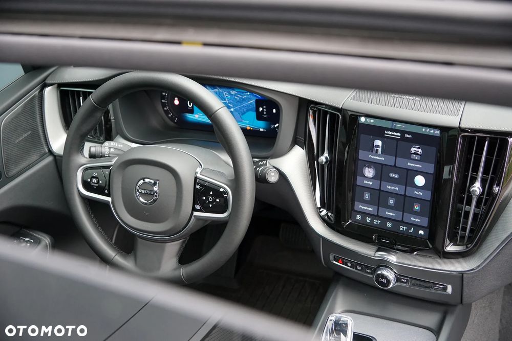 Volvo XC 60 B5 B AWD Ultimate Black Edition - 30