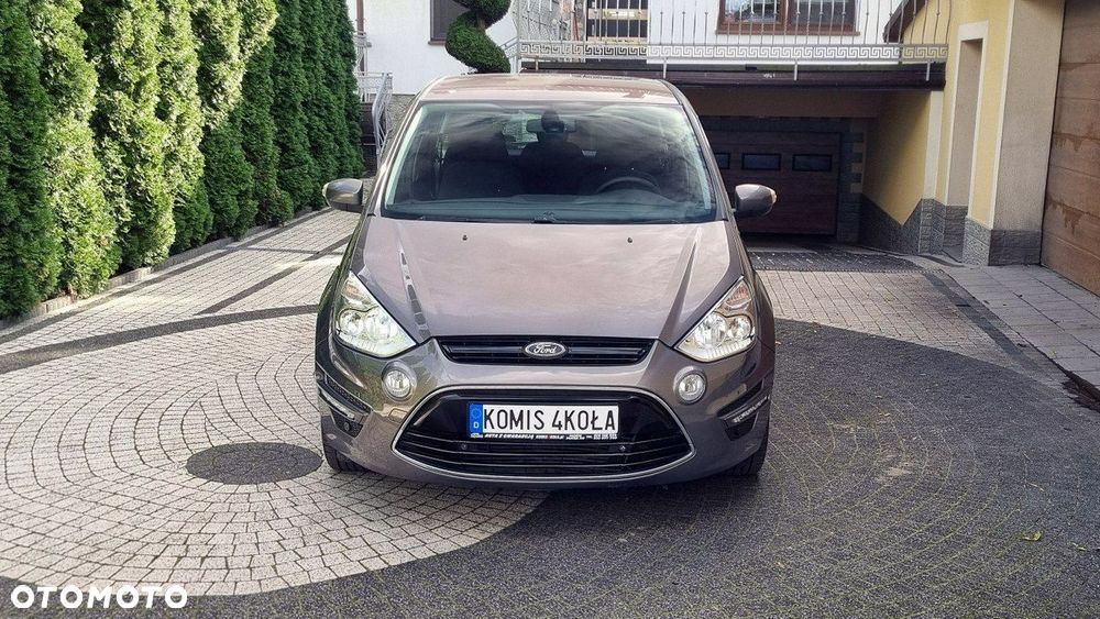 Ford S-Max - 9